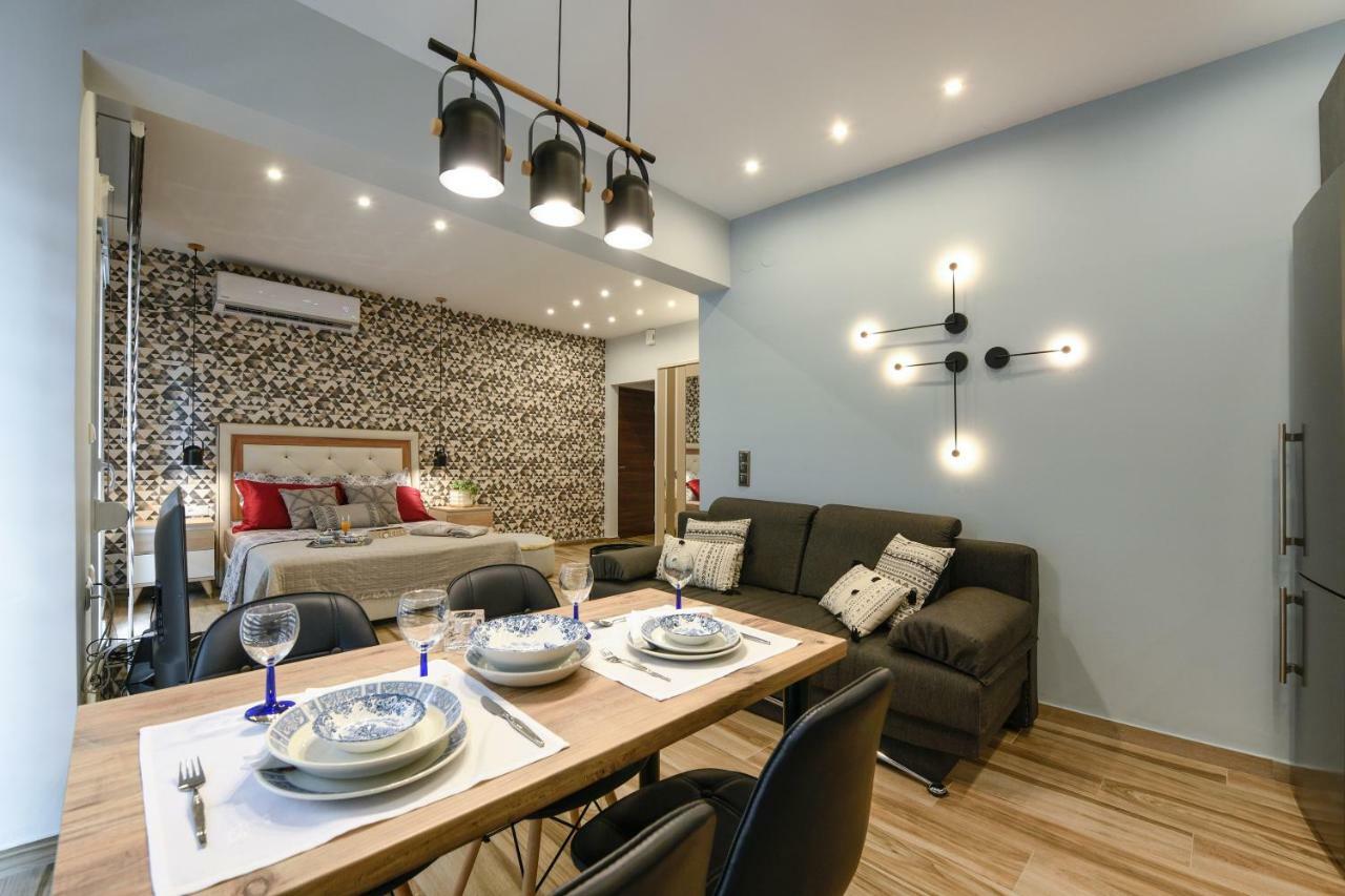 Adell Luxury Apartments カヴァラ エクステリア 写真