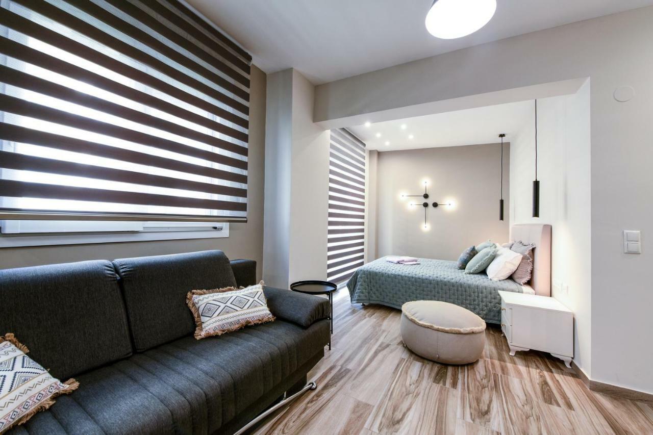 Adell Luxury Apartments カヴァラ エクステリア 写真